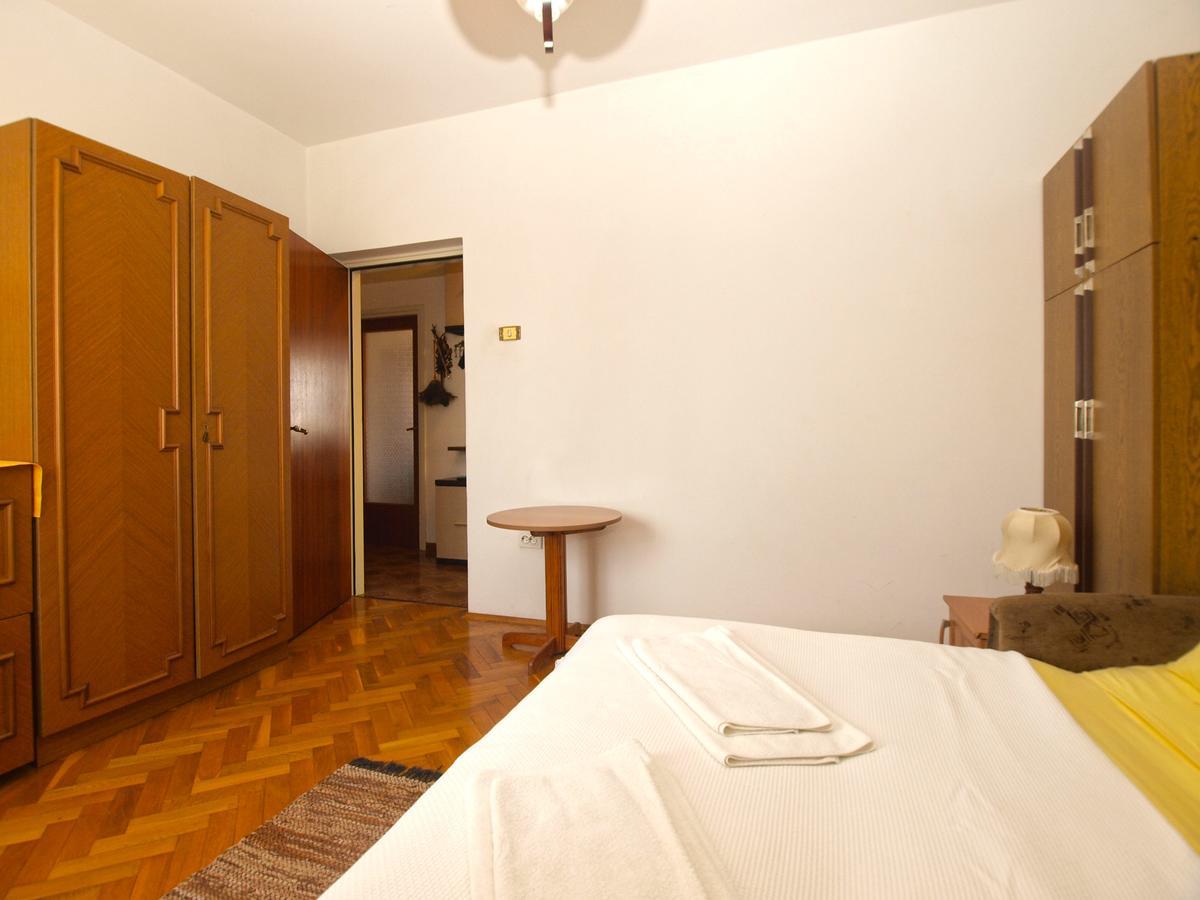 Apartment Marija 1627 Pula